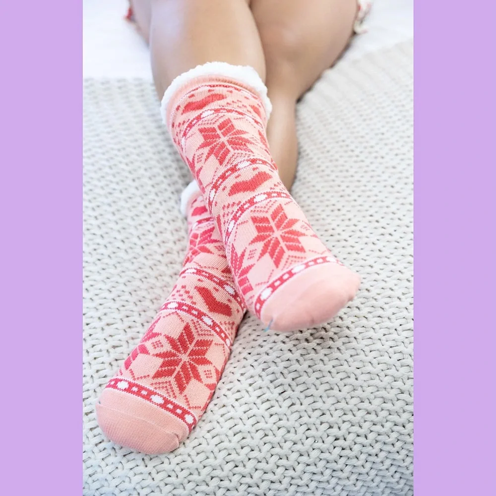 NWT Yelete Pink and Red Slipper Socks